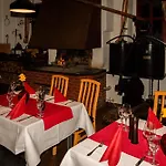 Zur Alten Schmiede 호텔 4*