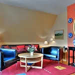 Zur Alten Schmiede 호텔 4*