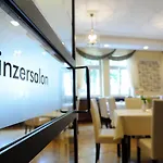 Zur Alten Schmiede 호텔 나움부르크