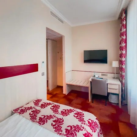 祖尔阿尔滕施米尔德酒店