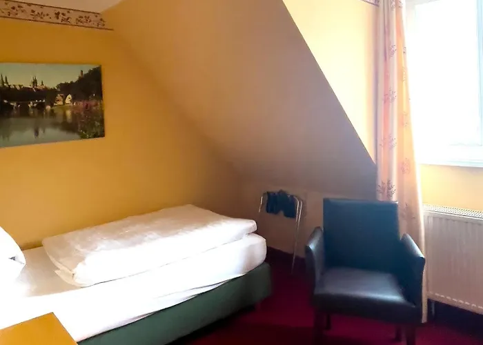 祖尔阿尔滕施米尔德酒店